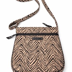 Vera Bradley Quilted Crossbody Bag Black Beige Chevron Cotton